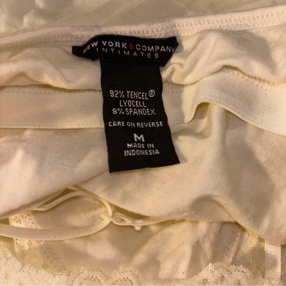 Y2K Lace Trim Cami Tank Top Antique White Sz.M CoquetteGirl Trendy Popular Style - Picture 5 of 5